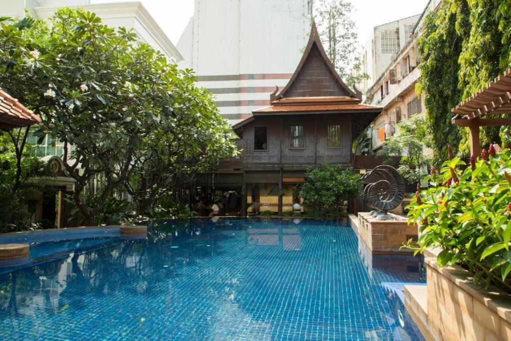 The Rose Bangkok Hotel Exterior foto